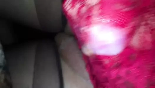Cum içinde kırmızı külot