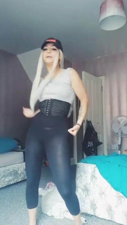 Tiktok sexy girl see through leggings - 1