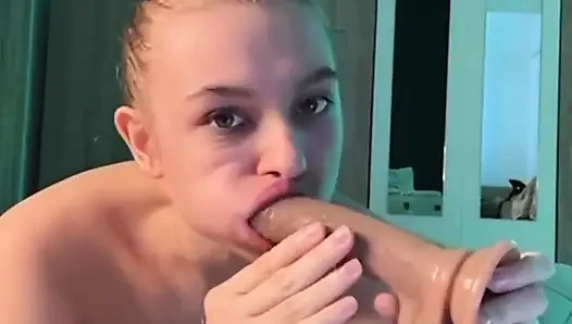 Минет с большим членом и такая горячая мастурбация