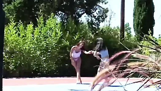 Girl love among tennis players leads to stunning outdoor lesbian debauchery