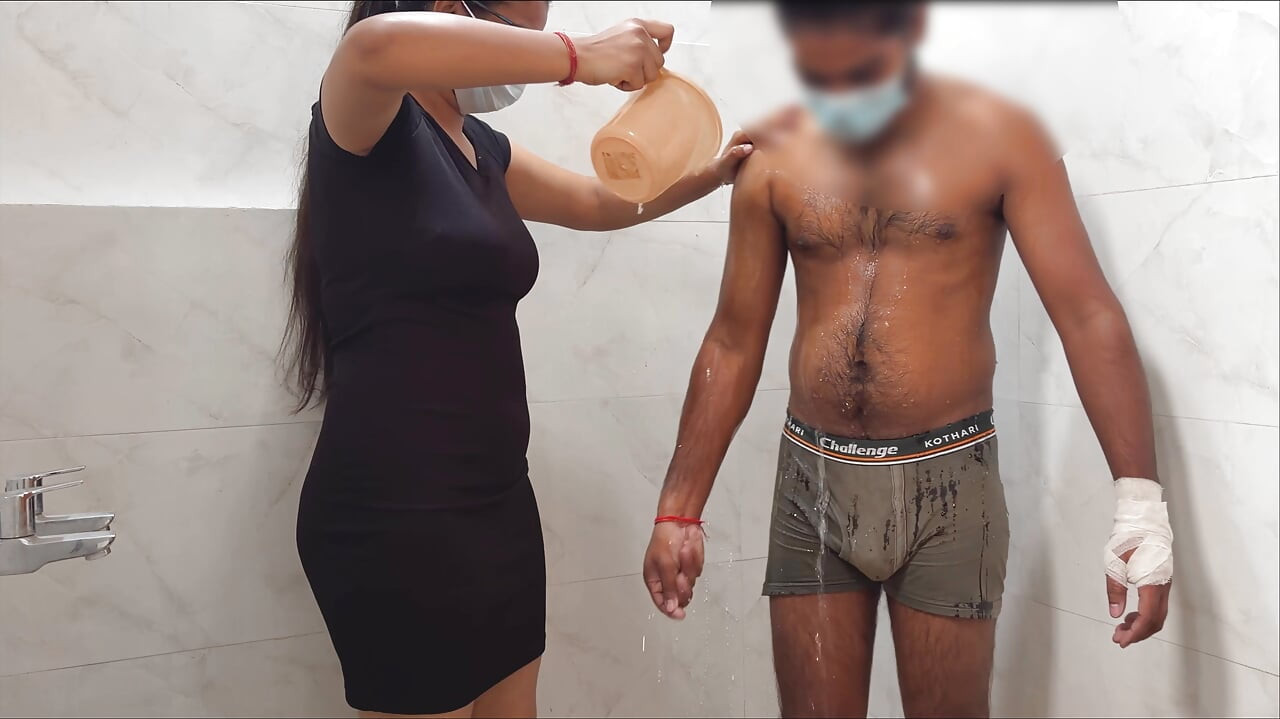 Stepsister Helps Her Stepbrother to take a bath