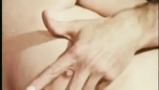 Lesben-dreier lecken retro muschi beim muschificken