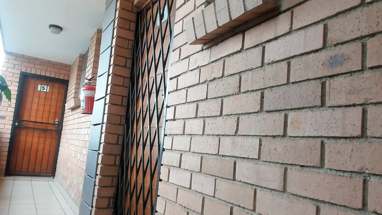 Outra exibição arriscada ao ar livre