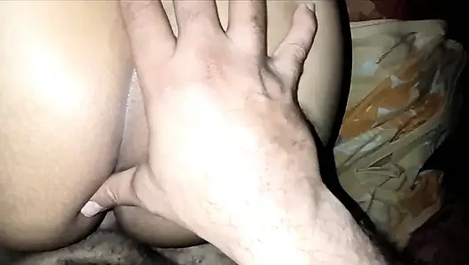 Cewek semok kulit hitam dengan pantat bahenol lagi asik ngentot kontol besar pria arab - pov
