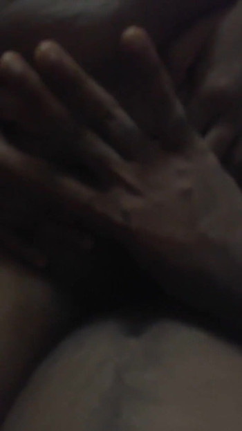 Jaw-dropping moment from "Bengal's Bhabi ko afternoon se kudai inside she pani dal diya"