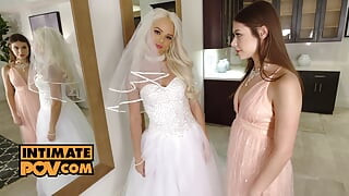 Četvorka na dan venčanja POV sa sitnim devojkama Elsom Jean, Emily Willis i Winter Jade