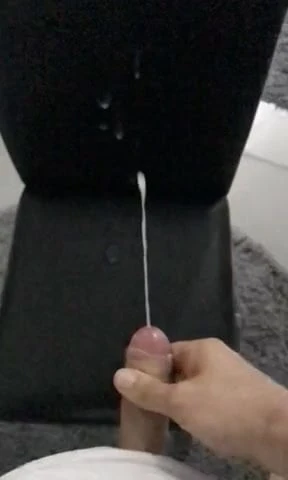 Cumming a huge load in slow motion after a day
