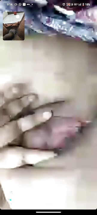 Saxsy magas színvonalú delhi lány videohívás fingaring szaxofon .