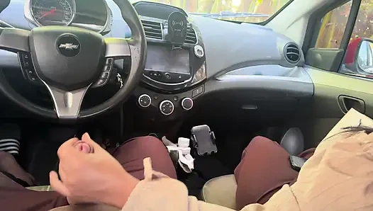 UBER- client masturbates me when she sees that I have a big cock