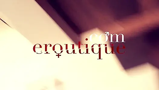 Eroutique - muhteşem model Marie merdivenlerde g noktası fışkırtarak orgazm oluyor