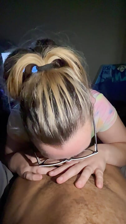Snow bunny blowjob
