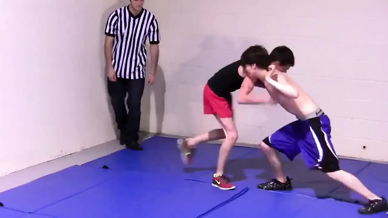 Strip Wrestling – Chapter 7