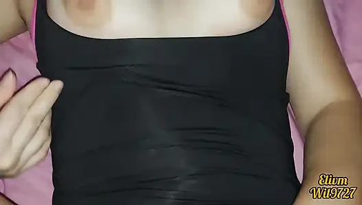 Xxx desi Hintçe ses kaydında üvey erkek kardeşinin sıkı amcığını tek başına sikmesini istiyor