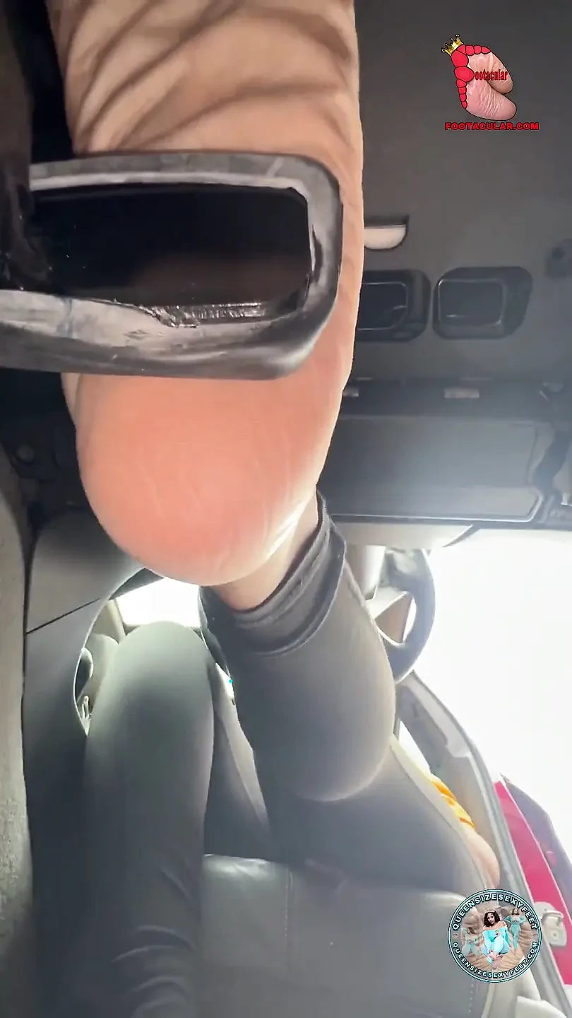 Meaty Size 12 Pump & Grind Pedal Pumping