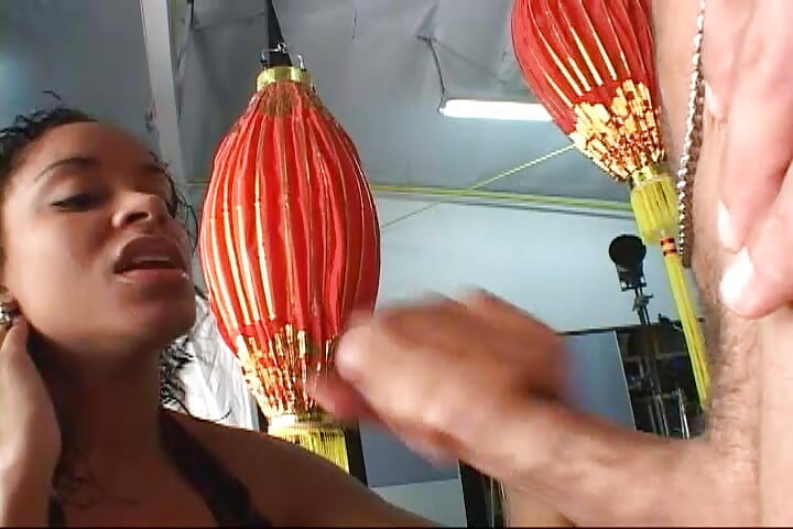 Young Black Teen Gives an Amazing Blowjob to a White Hard Cock