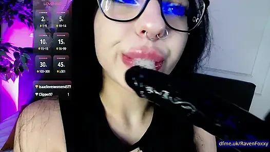 RavenFoxxy Gives You That Dirty Little Look You Keep Thinking About