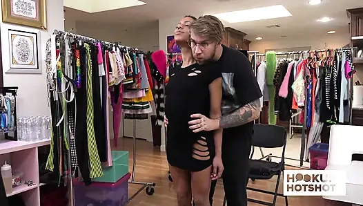Bts - pantat bahenol kira noir si cewek cantik digodain sama bryan gozzling!