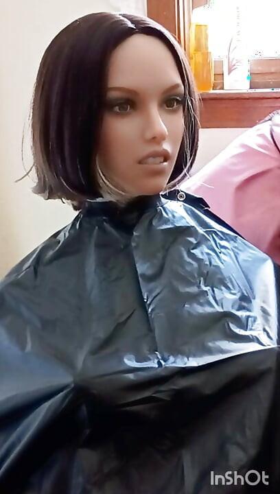 Lauren's shampoo cape fetish adventure, she wears them all