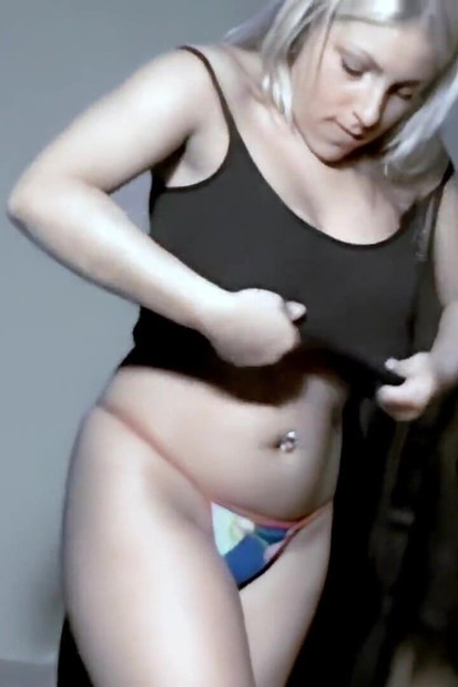 Raquel: Pěkné svlékání Raquel
