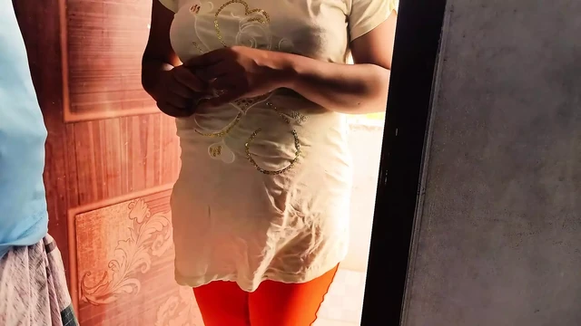 Fucking with a Stranger Beautiful Housewife