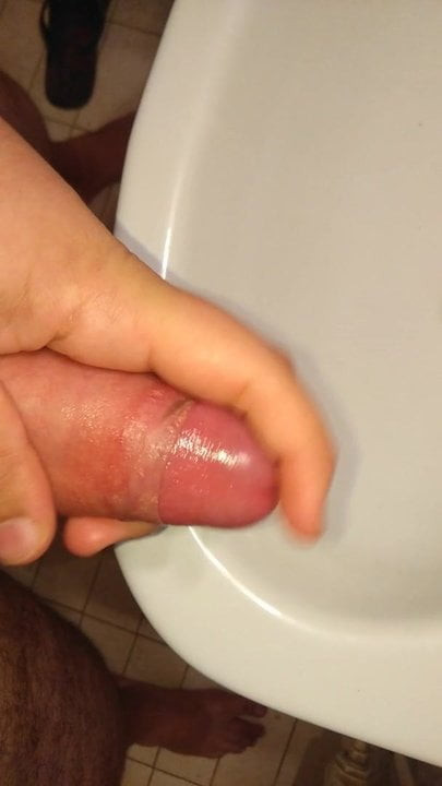 Wanking with cumshot