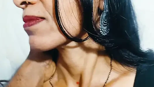 Abang tiri dientot habis-habisan sampai mengerang keenakan Video viral seks hardcore India.