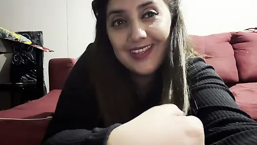 Yalnızız, ıslanmışım, ağzıma boşalıyorum