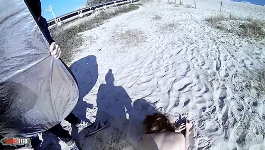 Ficken am strand mit Arahnea, einem jungen spanischen mädchen in sexy leggings