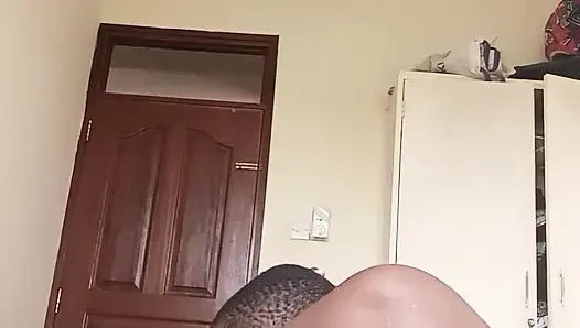 Azgın düzgün vücutlu hatun