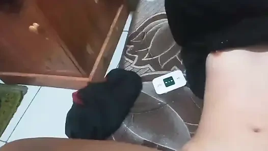 Midnight Bakış: oda arkadaşlarıyla beklenmedik aşk