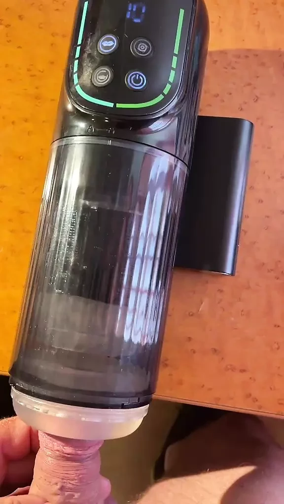 Masturbator 1