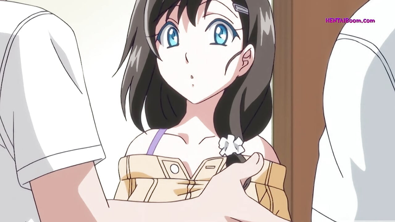 Hentai κορίτσι με τεράστια βυζιά γαμιέται βαθιά, βογκώντας σε κινούμενη απόλαυση