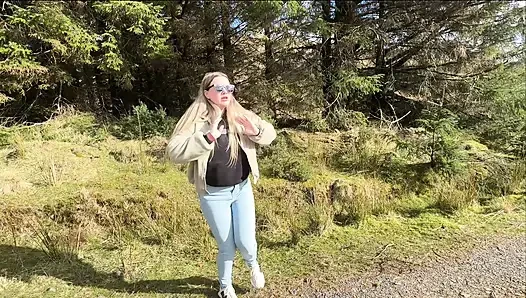 Emergency While Walking on the Public Trail but Had to Wet My Jeans