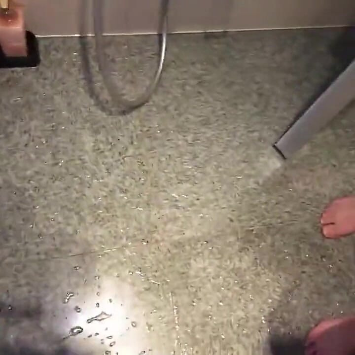 สาวงามคัพอีคัพที่ละเอียดอ่อนโชว์คืนรวมตัวกันอย่างใกล้ชิดเต็มไปด้วยความร้อน