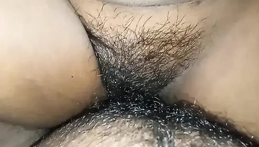Bhabhi soyi thi mera khada hua babhi ko muh ache se muh main diya fir chut choda achese bhabi ke chut se pani nikala mera bhi pani nikala