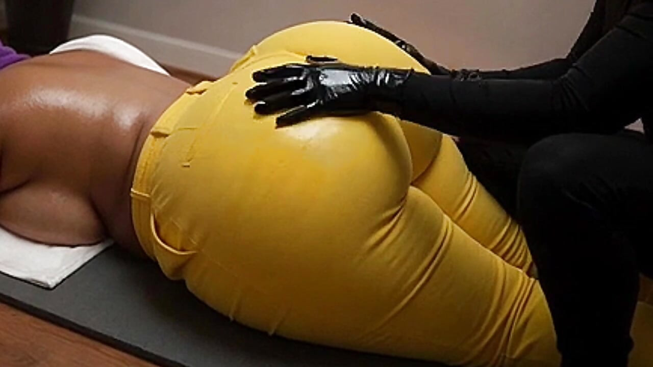"Mother In Law BBW Gets Naughty Oil Massage Face Down"