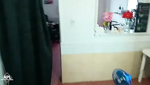 I love fucking my stepmom, that big ass makes me horny