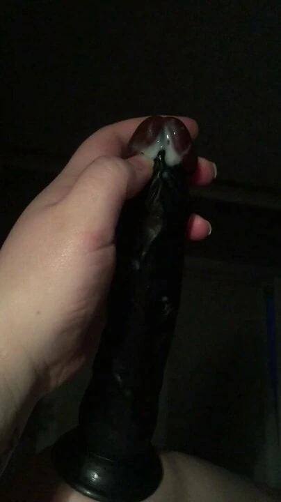 Teasing dildo)))