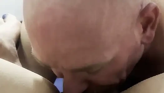Porno yıldızı yarak alıyor