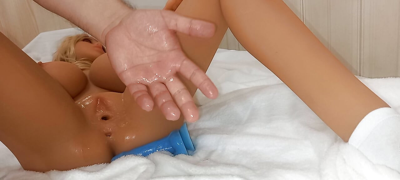 Danas 2. rujna 2025. izravan pristup umirovljenika putem videochata 69 lutka 161 cm