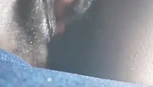 Azgın ıslak ateşli amcık damlatıyor
