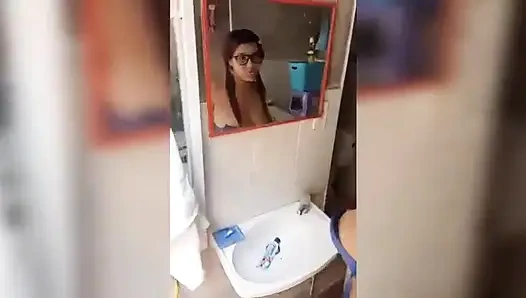 Я Кейлимар, и я обожаю член, здесь я буду твоей сучкой