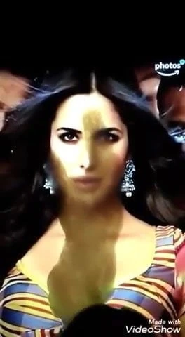 Katrina cum tribute
