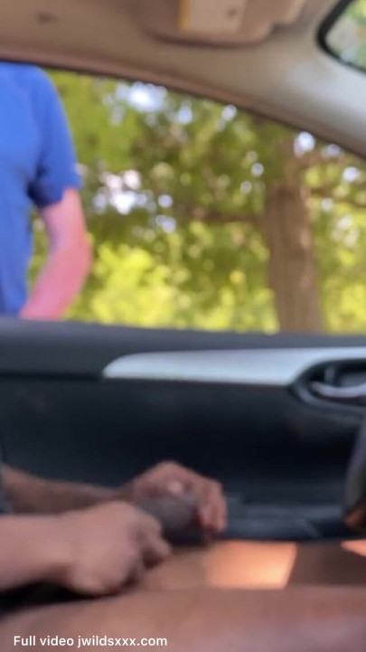 Cruising adventures. Grandpa lends a helping hand. Almost gets caught | Clip 1