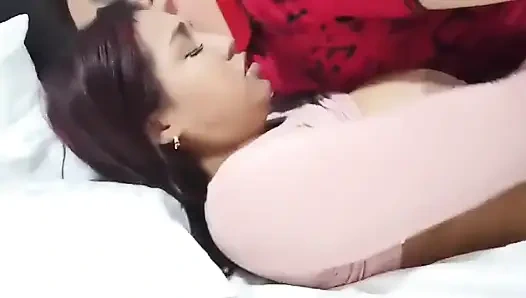 Brunette with Big Natural Tits Fucks Deliciously and Without a Condom I Found Her on a Dating App