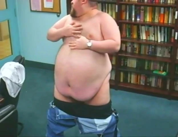 Gordito en la oficina 2