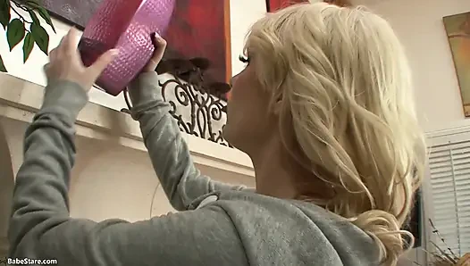Teen girl just wants to get rammed hard