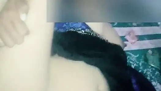 Gerçek Kadın Çalışan İş Arkadaşlarını Aldatıyor