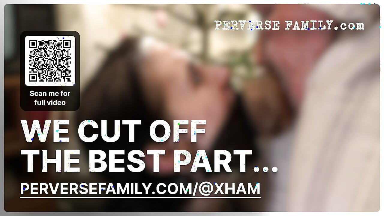 Holiday Family Chaos (Perverse Family)