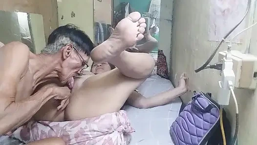 sweet fuck to my lovely wife .always satisfied